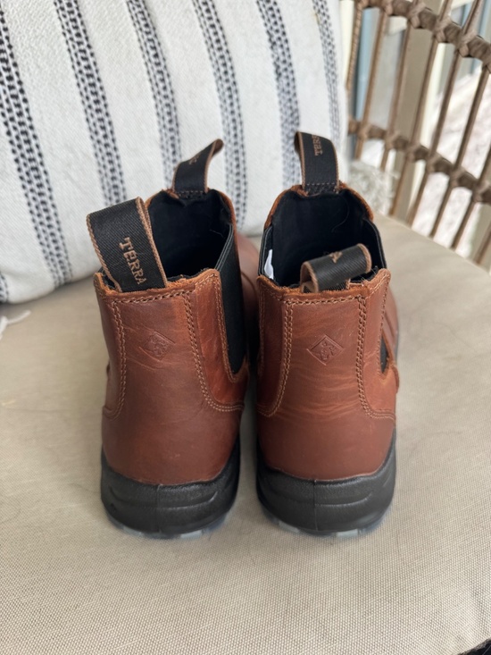 TERRA boots